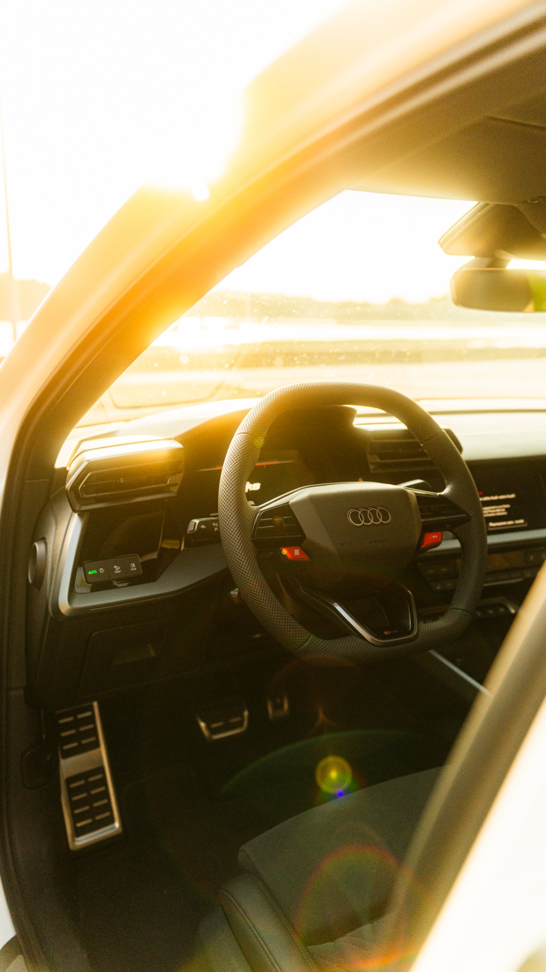 Volant et tableau de bord de l'Audi RS3